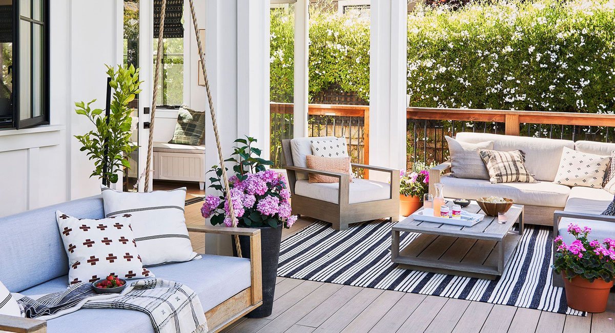 must-haves-for-outdoor-entertaining-in-your-garden